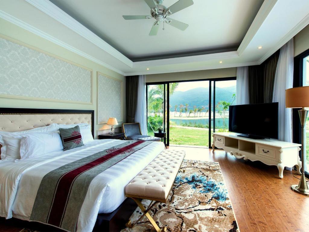 Vinpearl Discovery Rockside Nha Trang Exterior photo